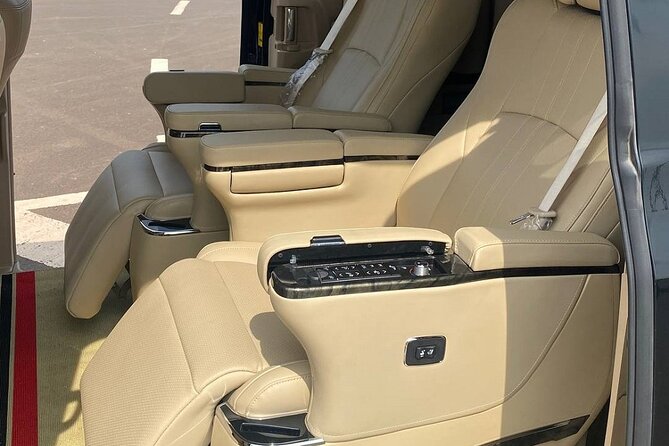 Private Van Phnom Penh To Siem Reap English Speaking Driver - The vehicle, driver, and comfort level
