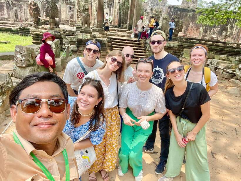 Shared tour: Kulen Mountain & Waterfalls - Small group - The road from Siem Reap to the mountain