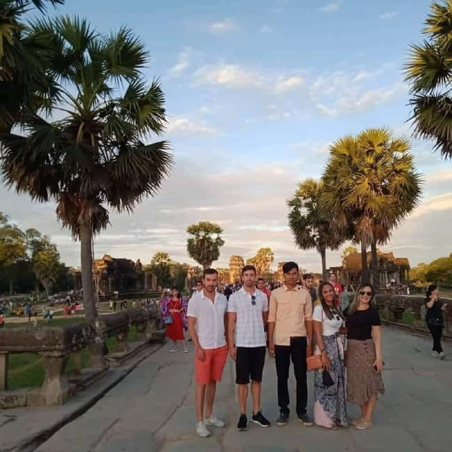 Siem Reap: 2-Day Private Angkor Wat & Angkor Temples Tour - Transport, comfort, and the private advantage