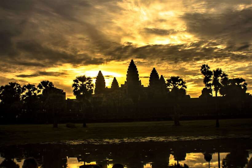 Siem Reap: 2-Day Temple Highlights Sunrise and Sunset Option - Why two days works better than one