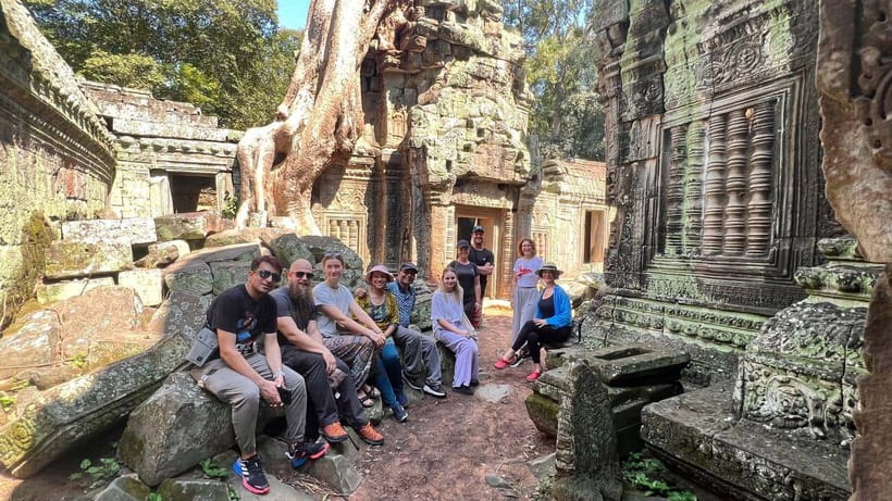 Siem Reap: 2-Day Temple Highlights Sunrise and Sunset Option - Day 1: Pre Rup, Banteay Srei, Neak Pean and Preah Khan