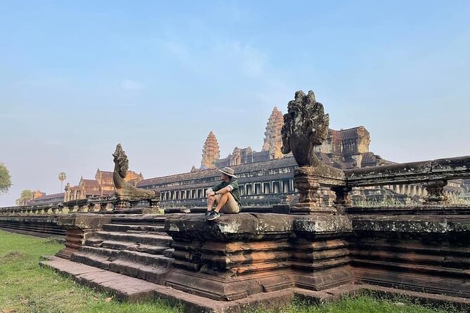 Siem Reap Angkor Airport Taxis (from Airport to Hotel) - From Gate 1 to your driver in Siem Reap