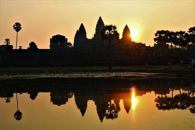 Siem Reap Angkor International Airport Transfer or Pick-Up - What the $23 price buys you