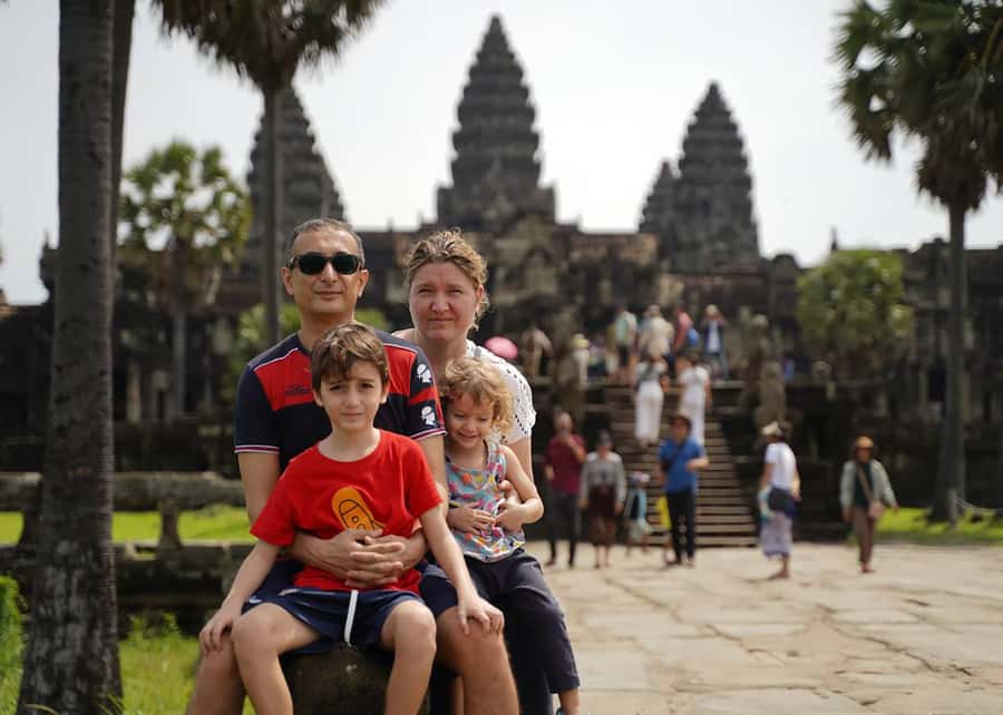 Siem Reap: Angkor National Museum Entry Ticket with Tuk-Tuk - Entering the museum and starting your visit