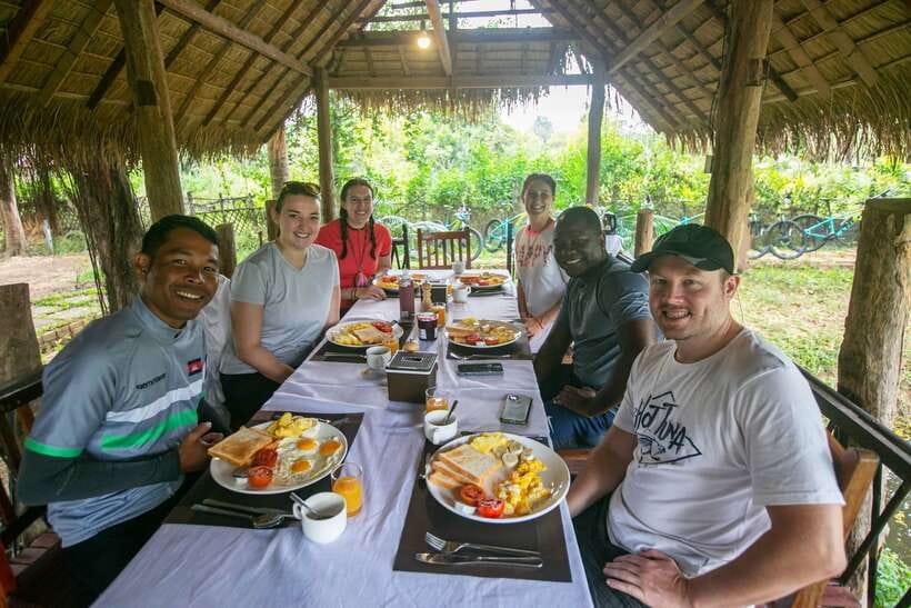 Siem Reap: Angkor Sunrise 2 Days Guided Bike Tour - Breakfast Then the Quiet Trails Behind Angkor Wat