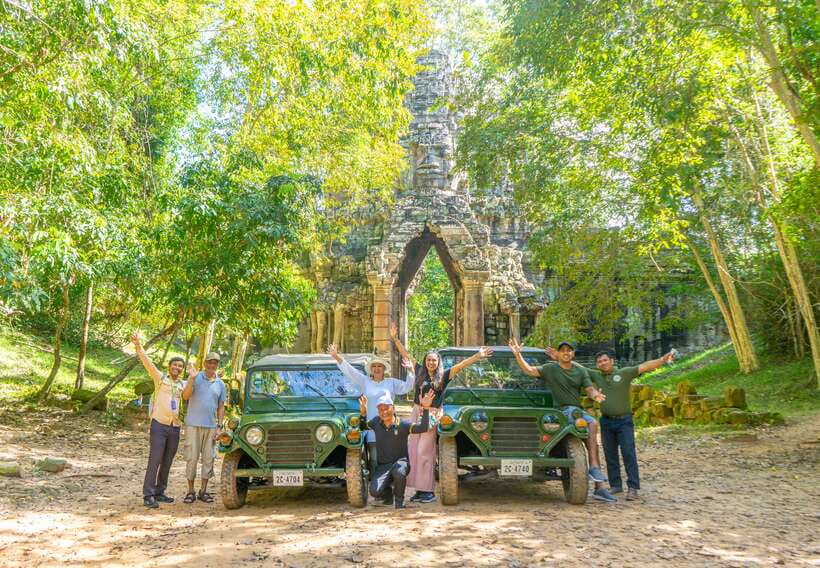 Siem Reap: Angkor Sunrise Jeep Tour / SUV Car Available - FAQ