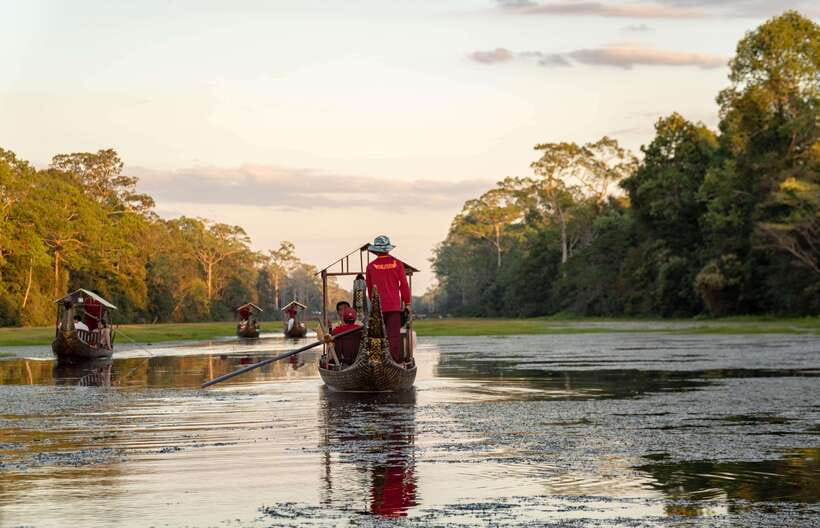 Siem Reap: Angkor Sunrise Tour Include Breakfast & Lunch - Bayon and the faces of Angkor Thom