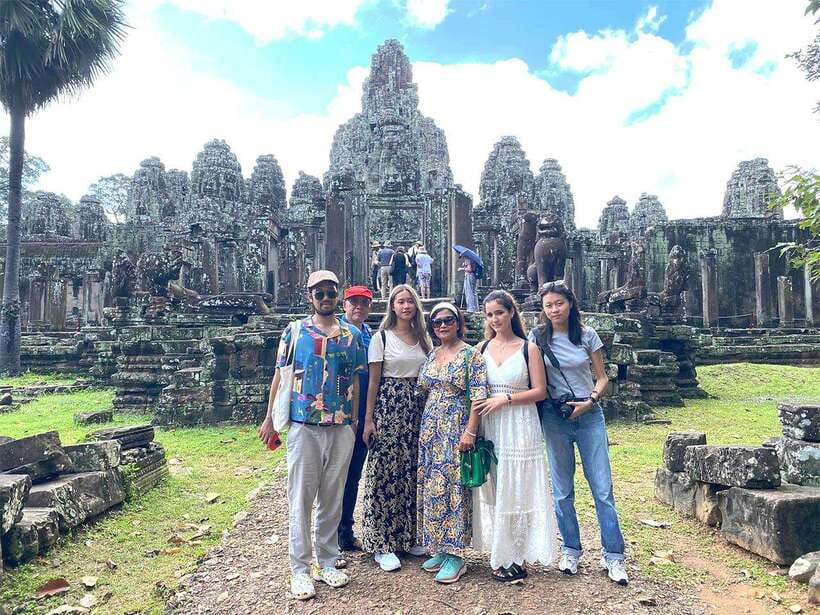 Siem Reap Angkor Wat 2-Day Tour with professional Tour Guide - Key points to know before booking