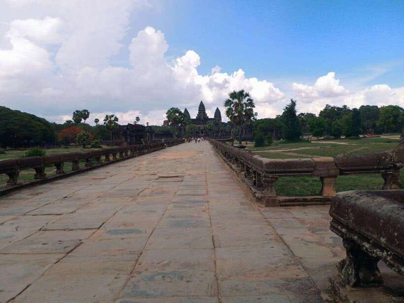 Siem Reap: Angkor Wat and Banteay Srei Temple Day Tour - Ta Prohm: roots wrapped around ancient stone