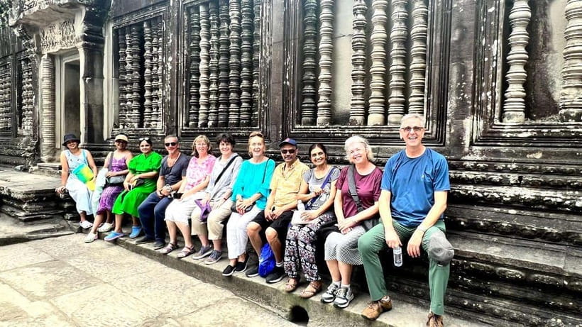 Siem Reap: Angkor Wat, Bayon & Ta Prohm Guided Tour - Clothing, walking, and practical limits
