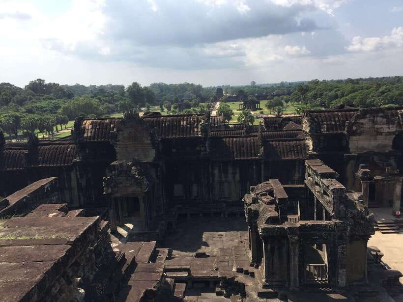 Siem Reap: Angkor Wat Half-Day Trip with Local Guide - Who will get the most from this tour