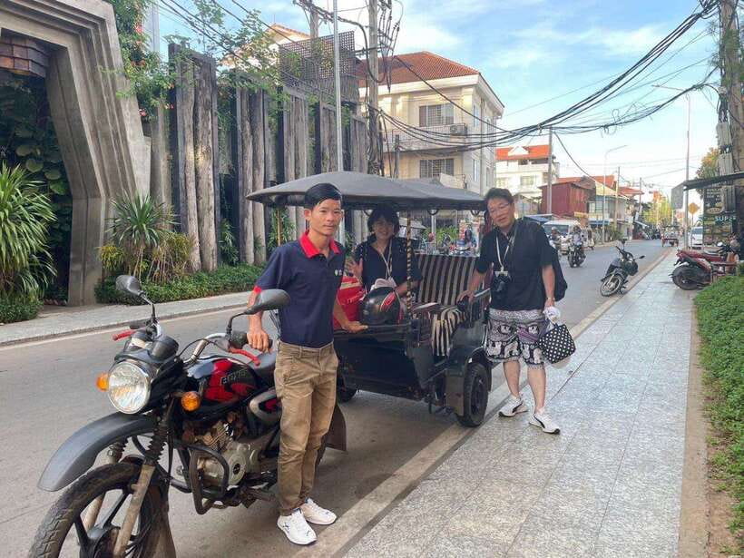 Siem Reap: Angkor Wat Private Tour by Tuk Tuk - Angkor Wat: give the centerpiece three hours