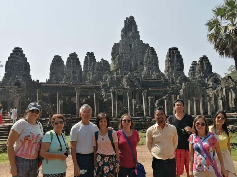 Siem Reap: Angkor Wat Private Tour with Sunrise - Banteay Srei and the finest carved detail