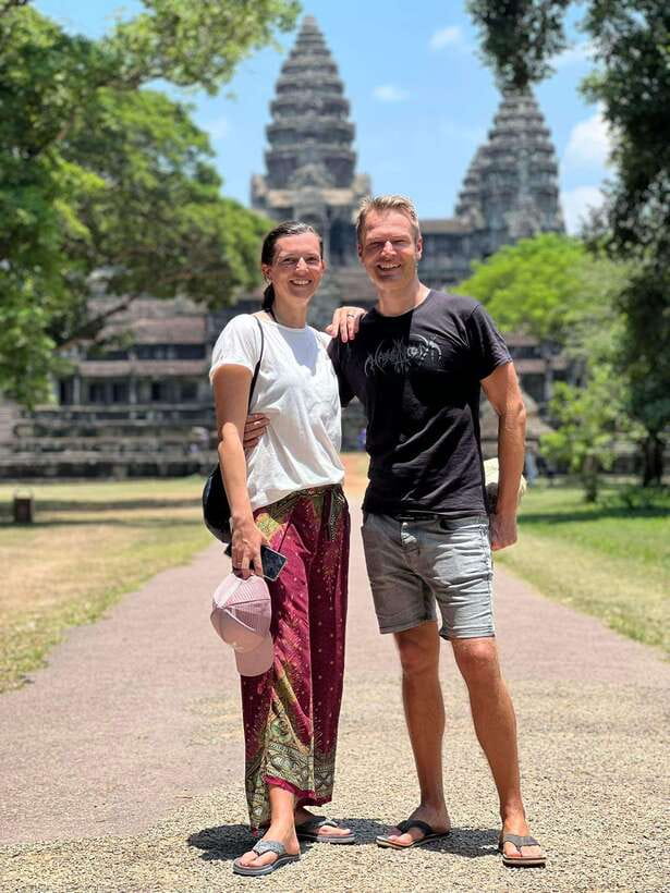 Siem Reap: Angkor Wat Private Tuk-Tuk Tour - Pickup, payment, and practical details