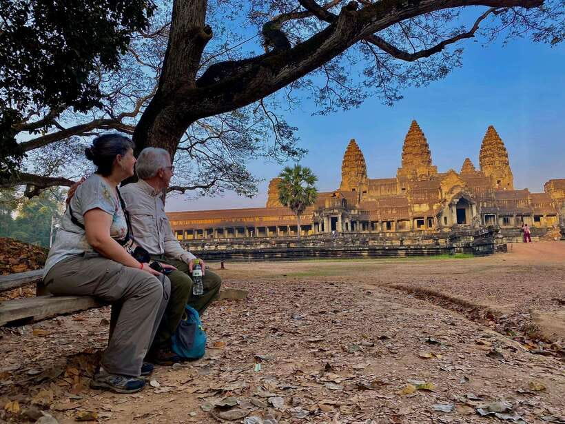 Siem Reap: Angkor Wat: Small-Group Sunrise or Sunset Tour - Transport, group size, and guide quality