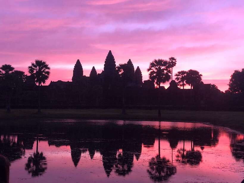 Siem Reap: Angkor Wat: Small-Group Sunrise Tour - Key points at a glance