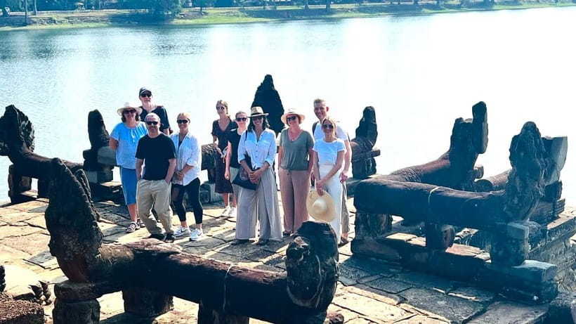Siem Reap: Angkor Wat: Small-Group Sunrise Tour - Who should book this Angkor sunrise tour?
