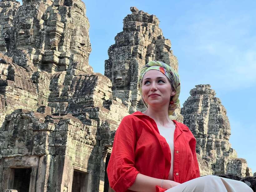 Siem Reap: Angkor Wat Small-Group Sunrise Tour & Breakfast - Angkor Thom, from royal terraces to Bayon faces
