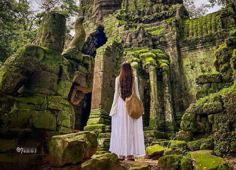 Siem Reap: Angkor Wat Sun rise Private Day Tour with Guide - Ta Prohm, the Tomb Raider temple