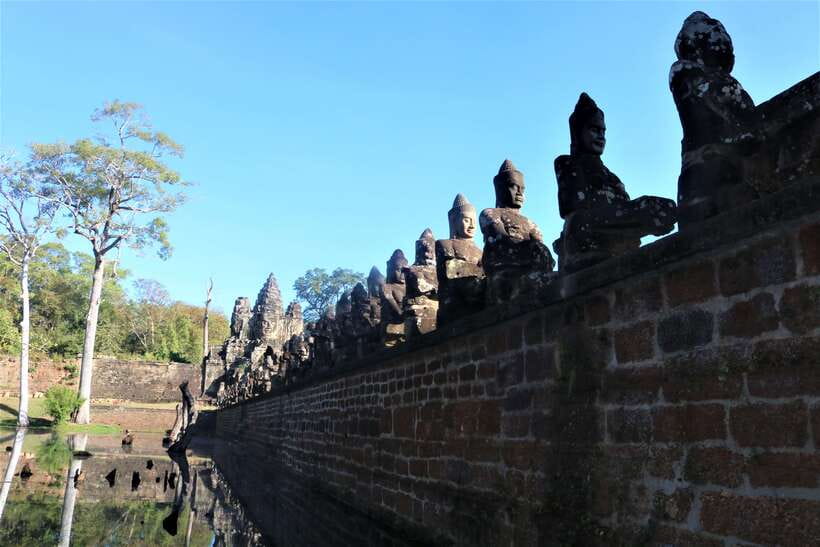 Siem Reap: Angkor Wat Sunrise and Best Temples Tour - Heat, clothing, and walking demands