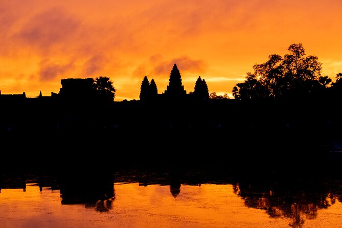 Siem Reap: Angkor Wat Sunrise & Explore Angkor Temples With Guide - Why the 4:50 a.m. start is worth considering