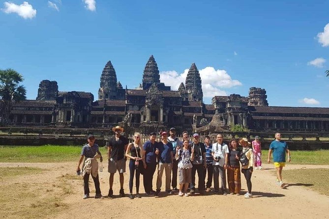Siem Reap: Angkor Wat Sunrise Explore The Most Iconic Temples - The Angkor Thom gate and its dramatic causeway