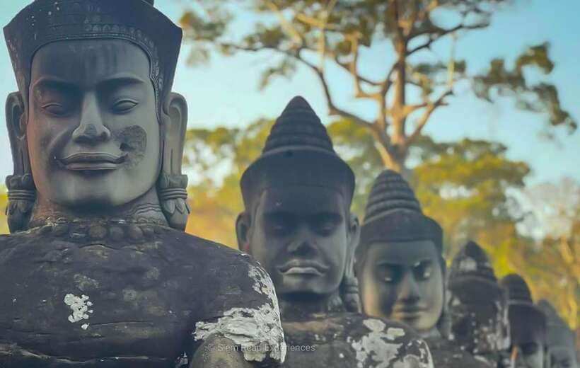Siem Reap: Angkor Wat Sunrise or Sunset Guided Tour - The minibus and guide make the long day easier