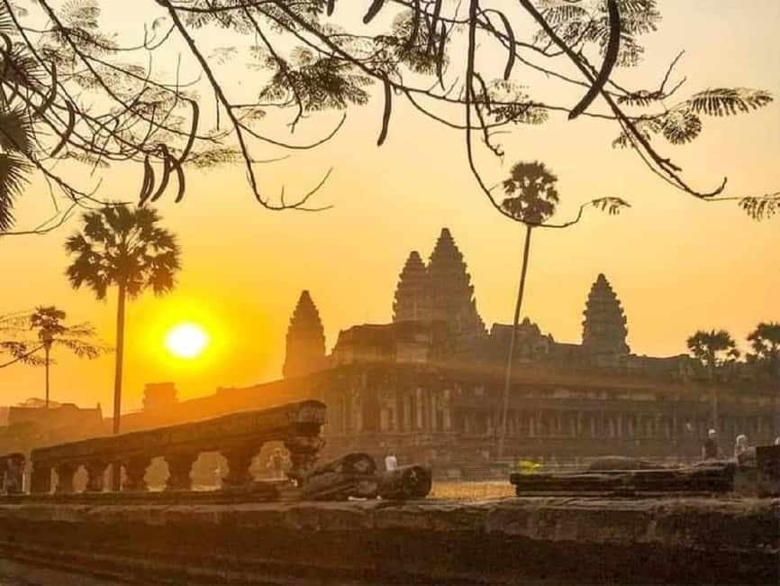 Siem Reap: Angkor Wat Sunrise Tour with Spanish Guide - Why the Spanish guide matters at Angkor
