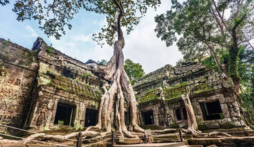 Siem Reap: Angkor Wat Tour Explore The Most Iconic Temples - Bayon Temple and its 200-plus stone faces