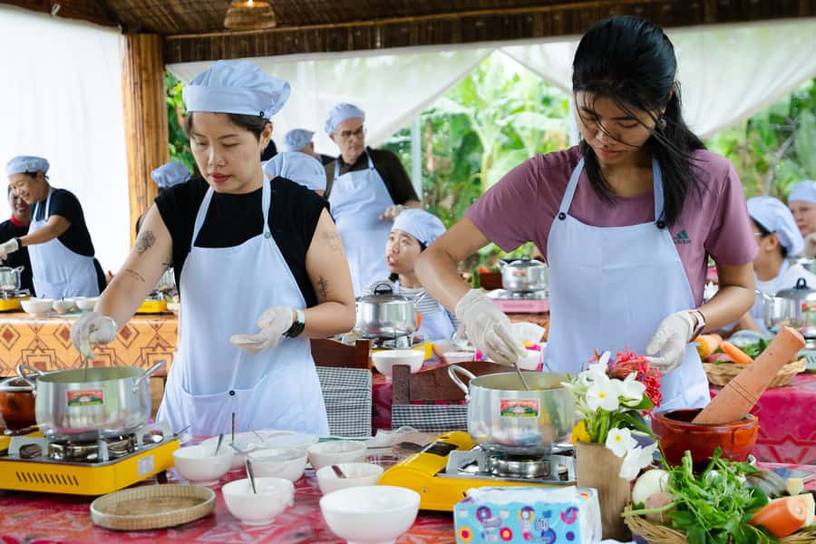 Siem Reap: Authentic Eco Village Walk and Cooking Class Tour - What makes Khmer cooking different here