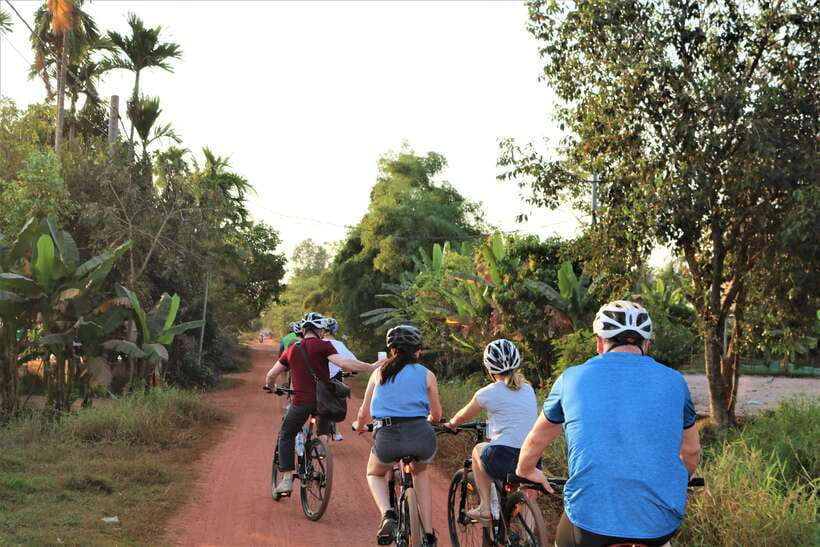 Siem Reap: Bike Rental - Quieter temples and the value of your own route