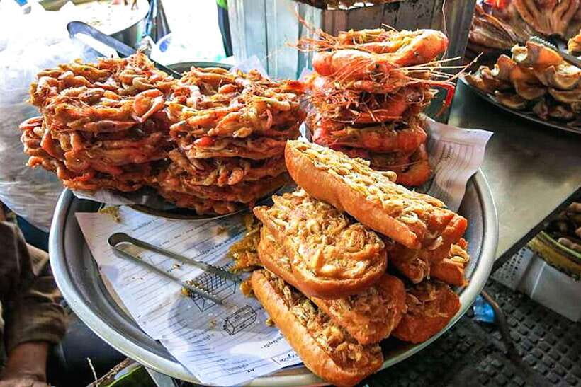 Siem Reap: Cambodia local street foods and local guide - Who should book this experience?