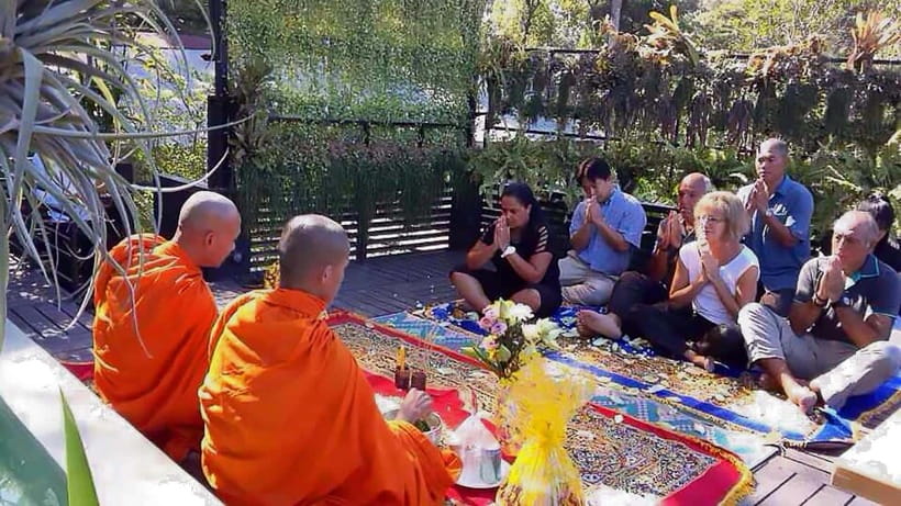 Siem Reap Cambodian Buddhist Water Blessing and Local Market - Timing, access, and who should book