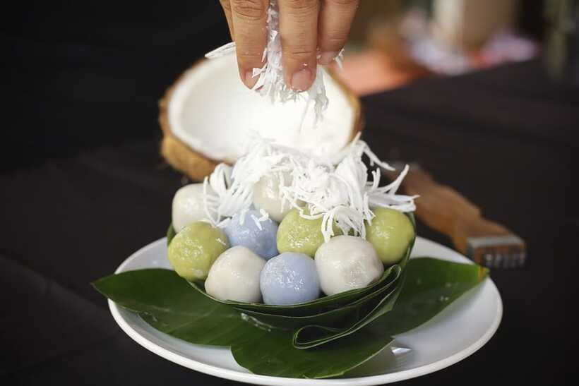 Siem Reap: Cambodian Desserts Cooking Lesson with Tastings - Three desserts, three different textures