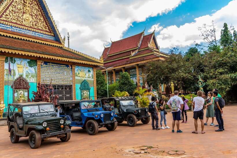 Siem Reap: Countryside Sunset Jeep Tour / SUV Available - Lotus Farm and the sunset over rice paddies