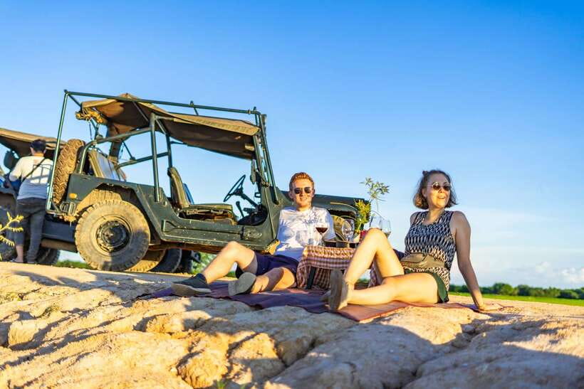 Siem Reap: Countryside Sunset Jeep Tour / SUV Available - Chreav Market: a useful first stop