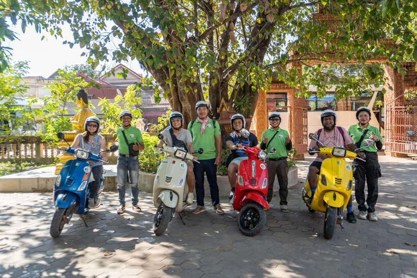 Siem Reap Evening Food Tour - On Promotion Price limit Offer - Riding through Siem Reap after sunset