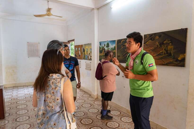 Siem Reap Evening Food Tour - On Promotion Price limit Offer - Starting with lort cha at a family kitchen