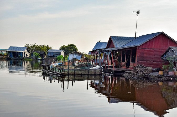 Siem Reap Floating Village Tour with Khmer Meal & Beer - The optional $5 mangrove boat