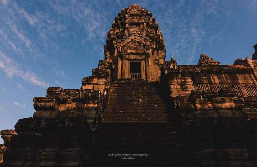 Siem Reap: Full Day Angkor Wat Temple Tour with Sunset - Bayon Temple and its smiling stone faces