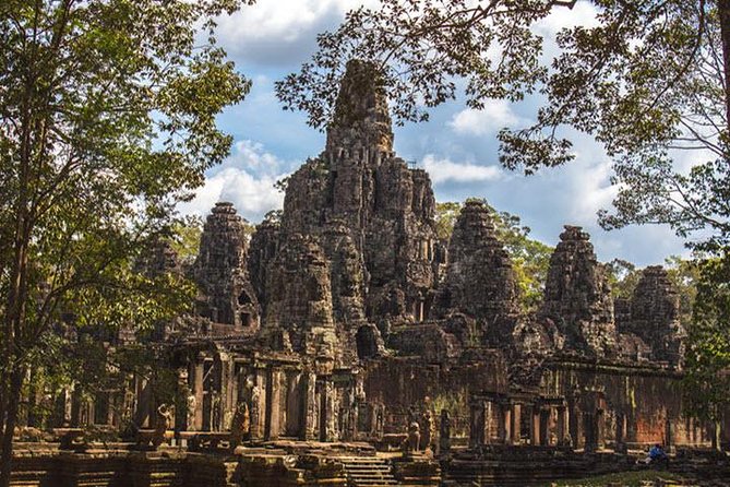 Siem Reap Full Day Angkor Wat Tour Small Group - Who should book this Angkor tour?