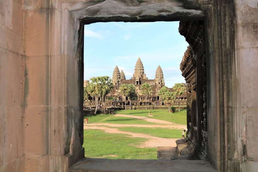 Siem Reap: Full-Day Temples w/ Private Transport - What this Angkor day covers