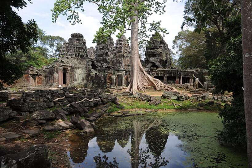 Siem Reap: Full-Day Tuk-Tuk Tour of Angkor Wat Temples - Ta Som keeps the route varied