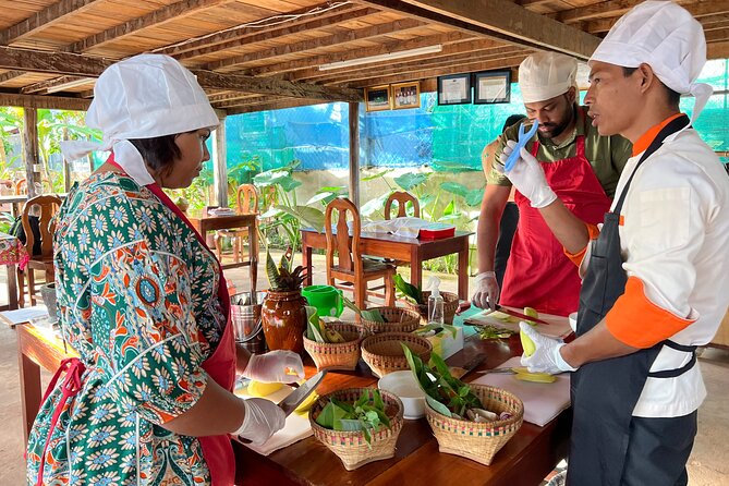 Siem Reap Guided Day Trip to Local Village and Cooking Class - Who should book this cooking class?