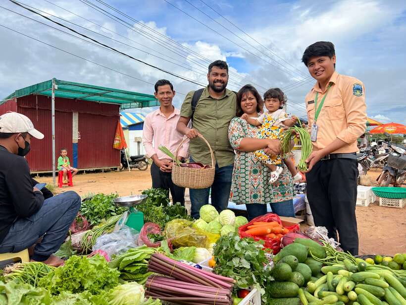 Siem Reap: Guided Day Trip to Local Village & Cooking Class - Sitting down to a four-course Cambodian meal