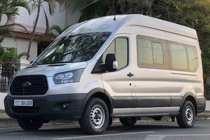 Siem Reap International Airport Transfers - Choosing the right vehicle for your group