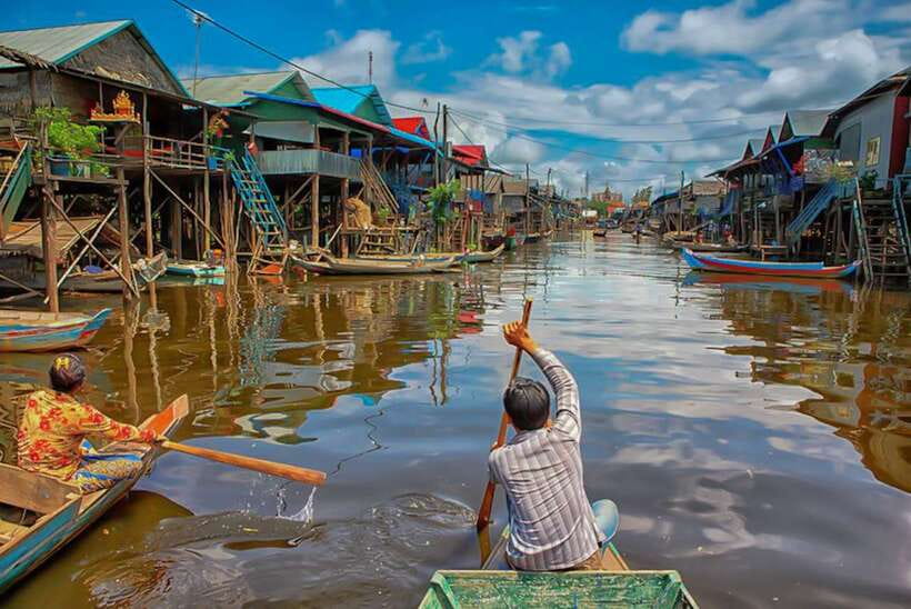Siem Reap: Kampong Phluk Floating Village Tour with Boat - Leaving Siem Reap for Kampong Phluk