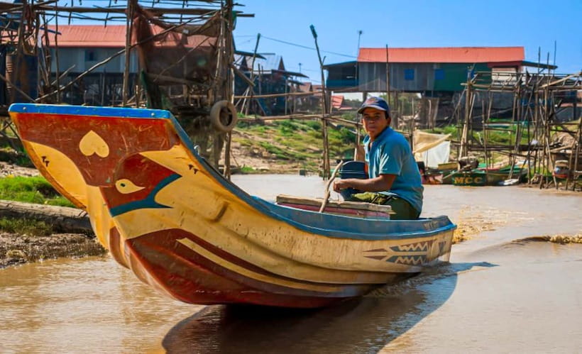 Siem Reap: Kampong Phluk Floating Village Tour with Boat - Sunset on the lake around 7:30pm