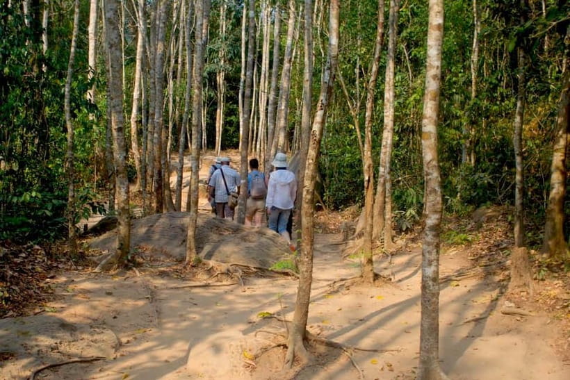 Siem Reap: Kbal Spean and Banteay Srei Temple Tour - Should you book Kbal Spean, Banteay Srei, and Banteay Samre?