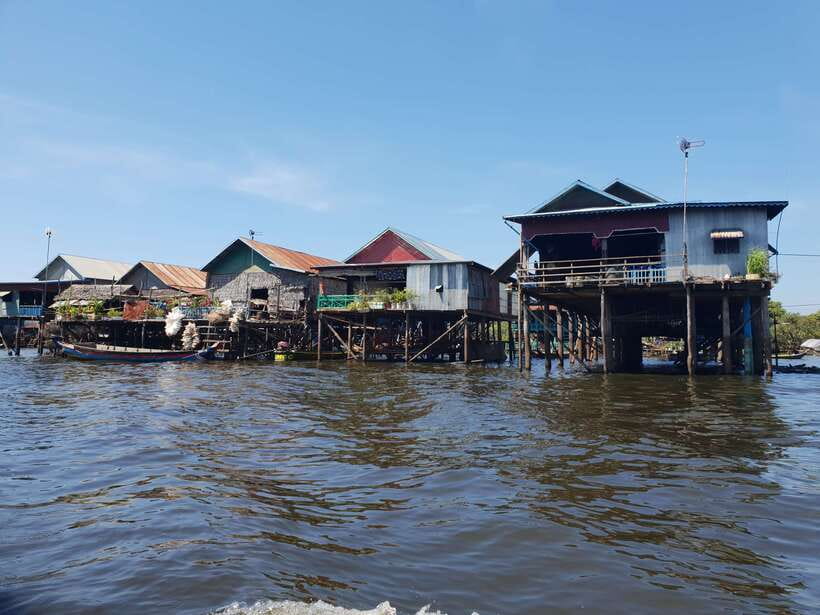 Siem Reap: Kompong Khleang Floating Village Guided Tour - What the Tonle Sap boat ride adds